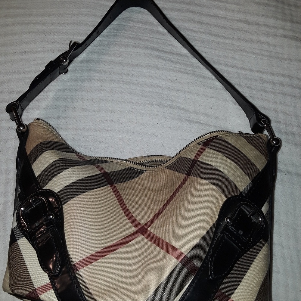 Burberry Small Nova Check Baguette Bag